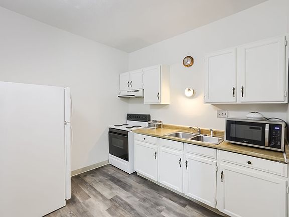5th image of 1410 Washington Ave #10741358
