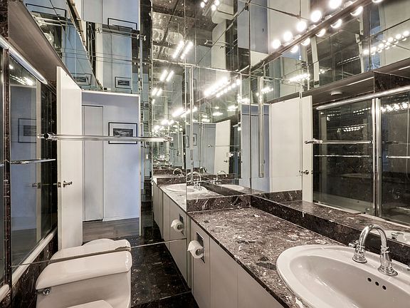 5th image of 304 E 65th St APT 12D