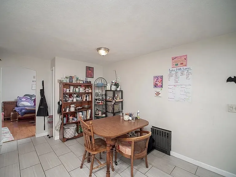 21 Quincy St #1 — Photo 9