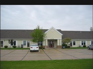 520 Wilson St UNIT 10, Postville, IA 52162