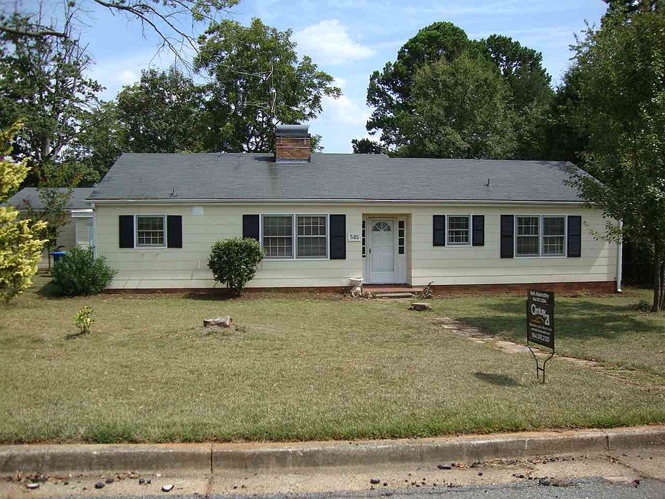 1st image of 585 Lucerne Dr