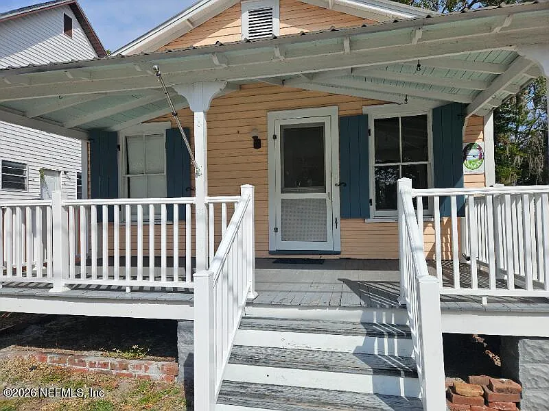 2 bed, 1.0 bath, 848 sqft, $1,400 — Photo 3
