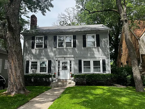 1906 24th St Photo 1
