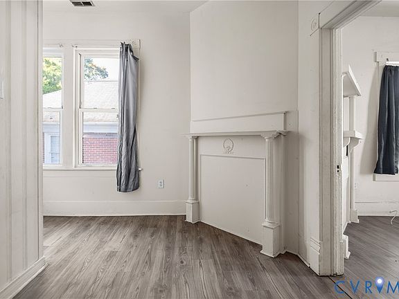 5th image of 114 Shore St