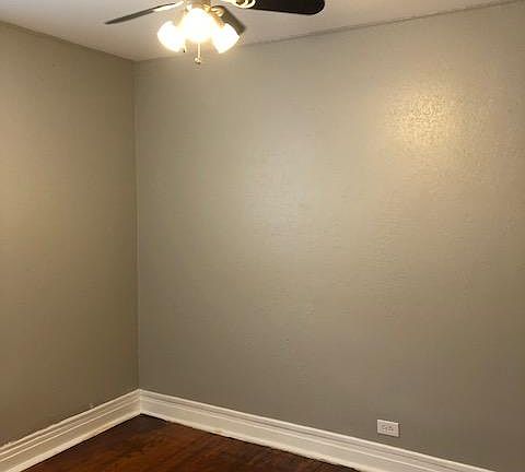 4th image of 2035 N Kildare Ave APT 1