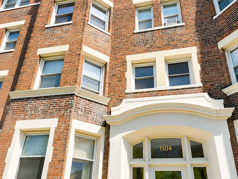 1504 Commonwealth Ave #6 — Photo 3