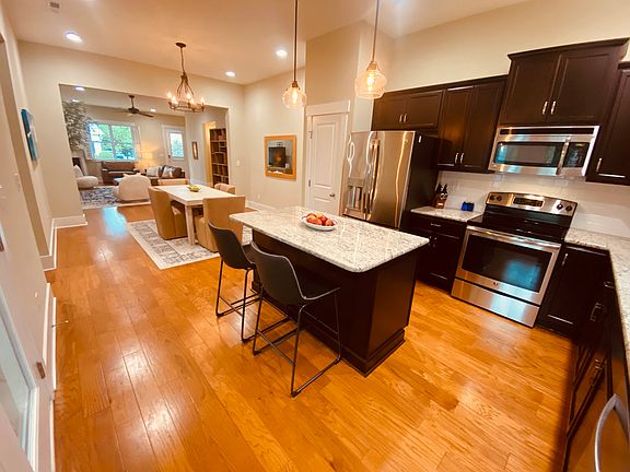 5th image of 1912 Fernwood Way