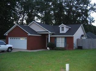 111 Melrose Ln, Dothan, AL 36303