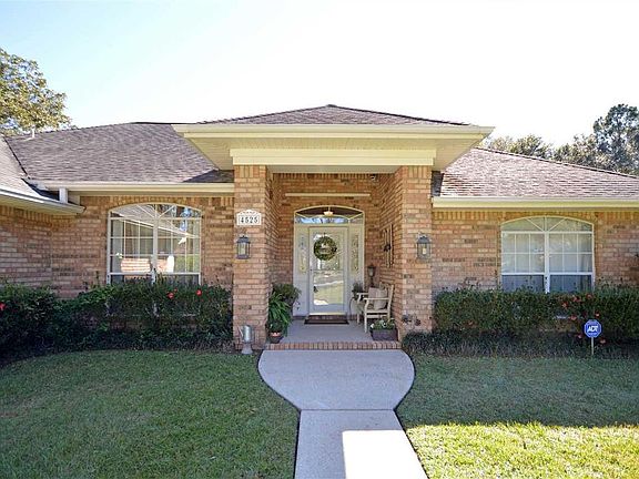 4th image of 4525 Deerfield Dr