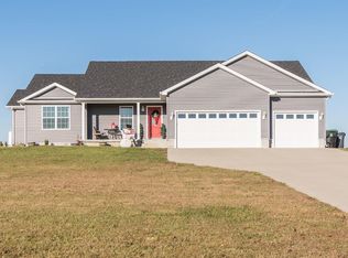 153 Crossing View Dr, Berea, KY 40403