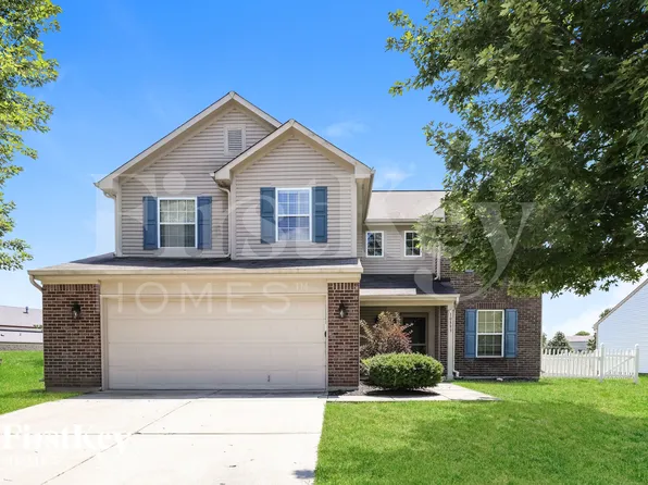 10883 Ashwood Dr, Fishers, IN 46038