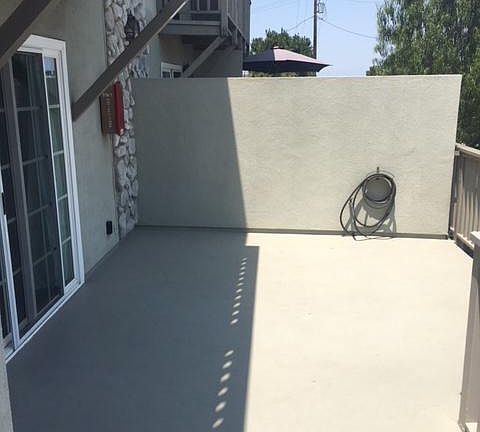 2nd image of 1467 Manhattan Beach Blvd APT 4