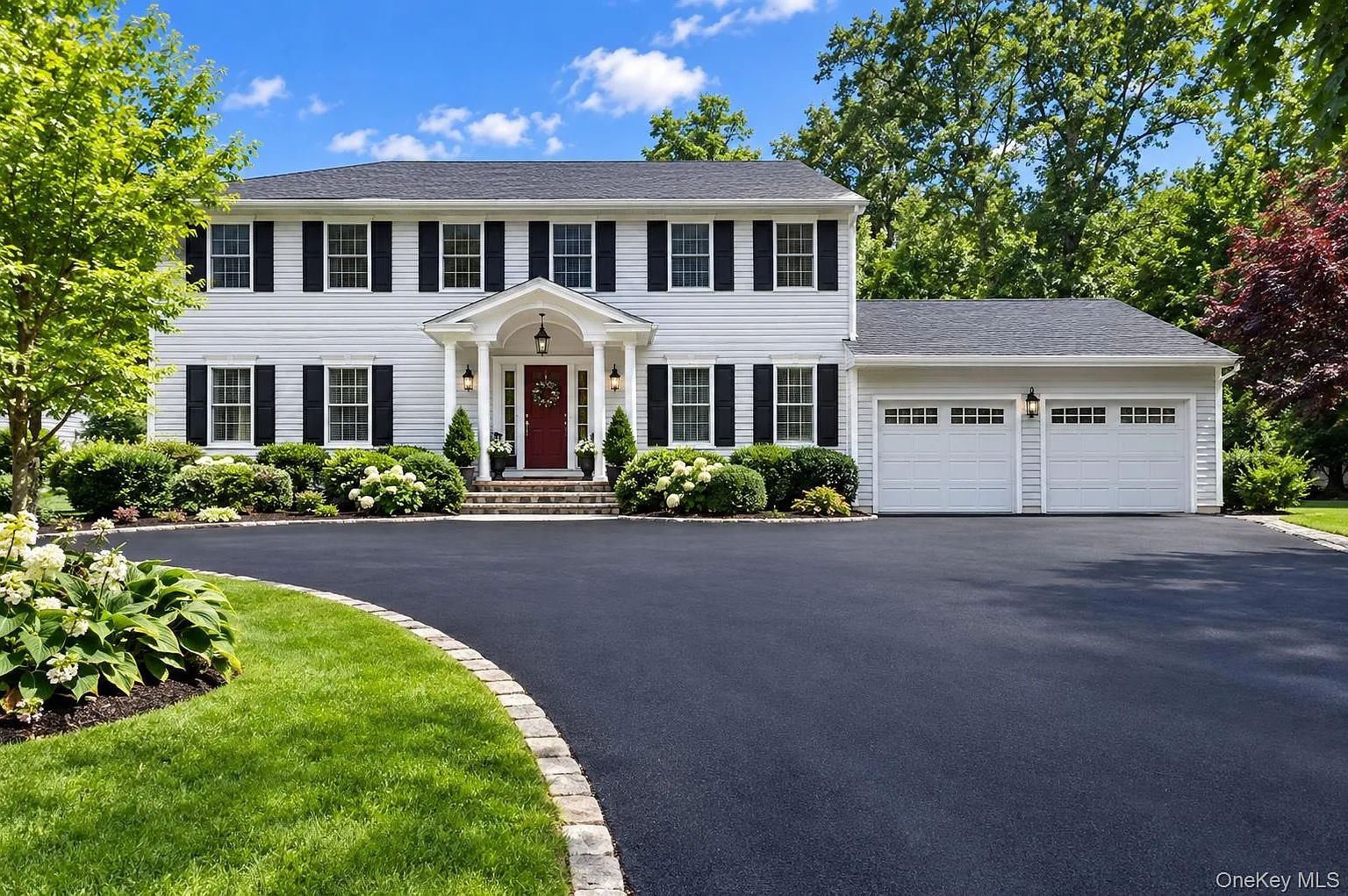 4 bed, 2.5 bath, 2300 sqft, $5,700 — Photo 1