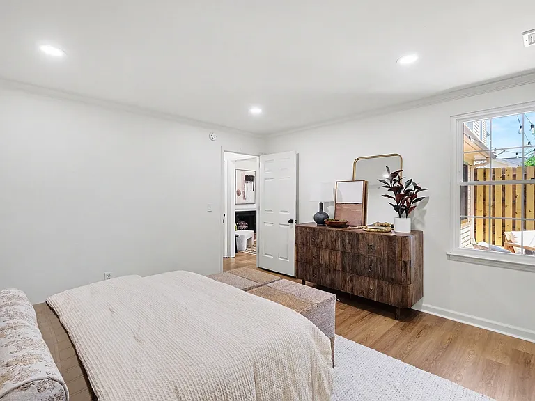 613 Brentwood Point — Photo 12