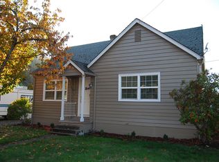 1032 W Nebo St, Roseburg, OR 97471