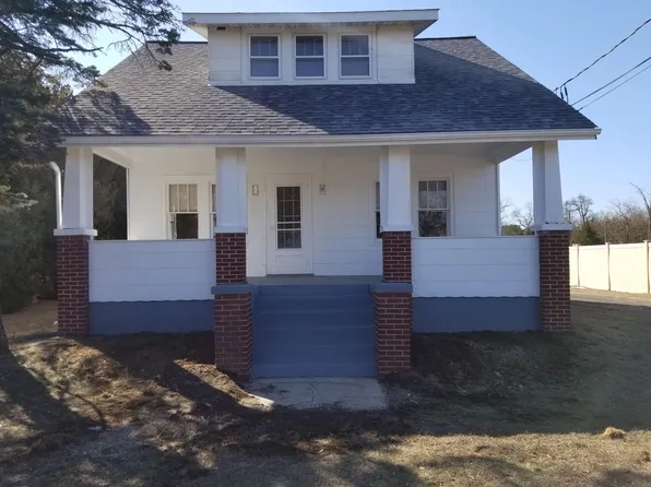 2013 W Landis Ave, Vineland, NJ 08360