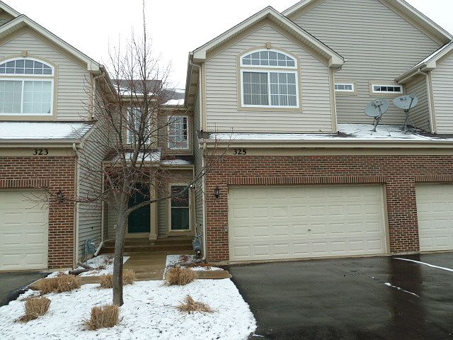 1st image of 325 Southwicke Dr