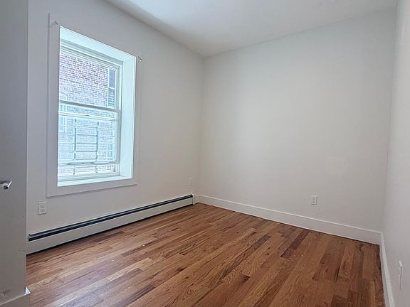 3rd image of 166 Clinton Ave #10E