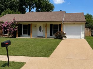 6294 Martinwest Dr N, Millington, TN 38053