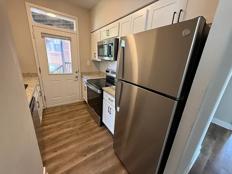 7157 Lyndover Pl #H2 — Photo 11