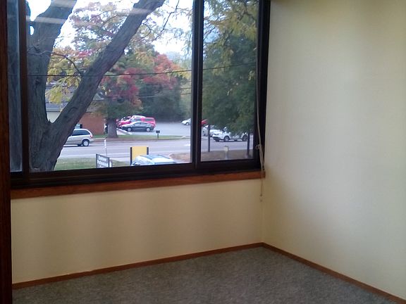 Middle Office