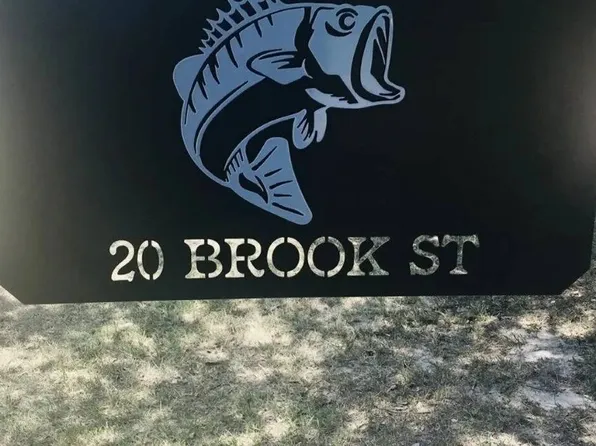 20 Brook St #4, Many, LA 71449