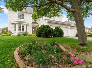 9520 Geisler Rd, Eden Prairie, MN 55347