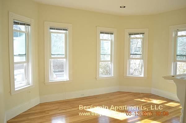 2nd image of 89 Clement Ave #1