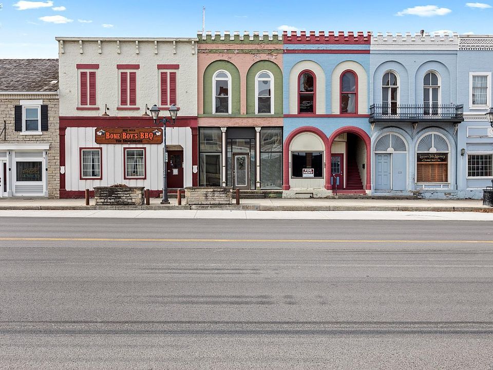 1st image of 111 W Main St