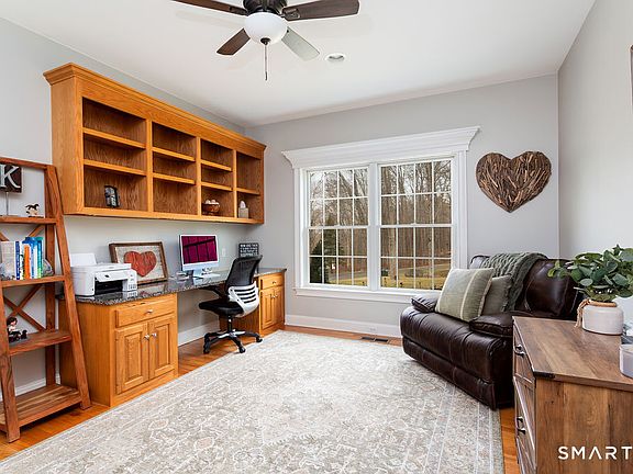 3rd image of 132 Codfish Hill Road