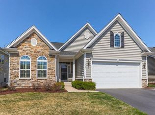 1263 Colchester Ln, Aurora, IL 60505