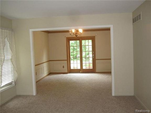 2nd image of 9602 Bobwhite Ct