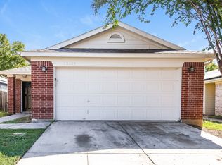 10509 Shadywood Dr, Fort Worth, TX 76140