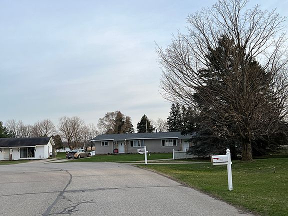 5th image of 20715 Ross Pkwy