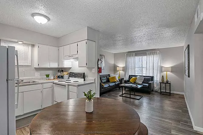 Sage Creek Apartments — Photo 43