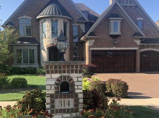 314 Felicia Ct, Bloomingdale, IL 60108