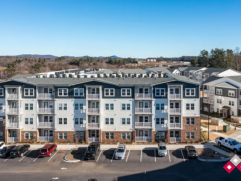The Summit Hendersonville — Photo 68