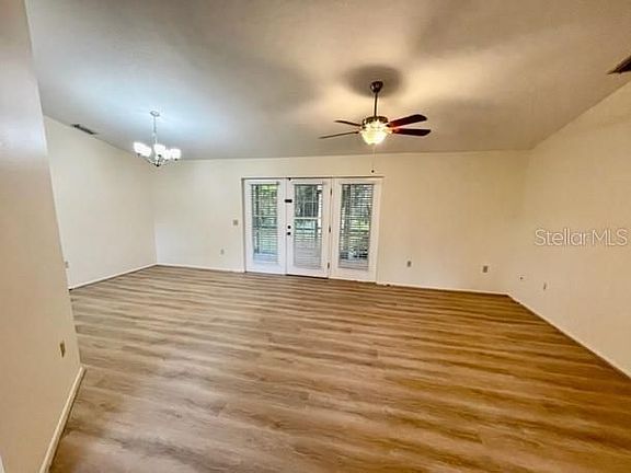 2nd image of 5530 Sweetwater Oak Dr