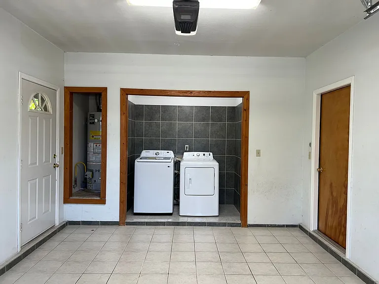 3515 California Ave — Photo 32
