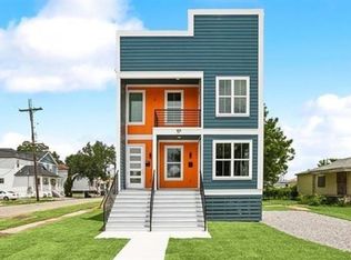 2303 Abundance St, New Orleans, LA 70122