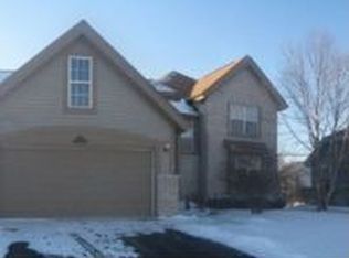 470 Beckett Crossing Dr, Mundelein, IL 60060