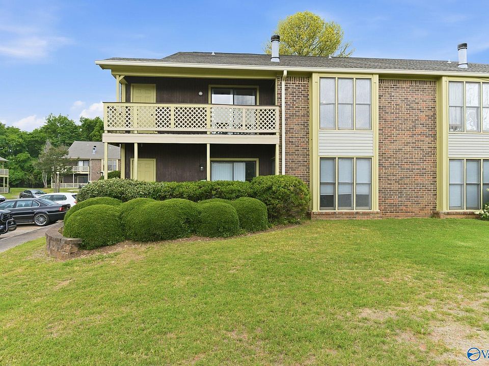 1st image of 5143 Seven Pine Cir #7