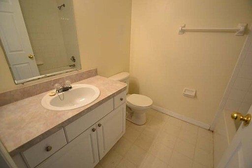 5th image of 3107 E 24th Ave