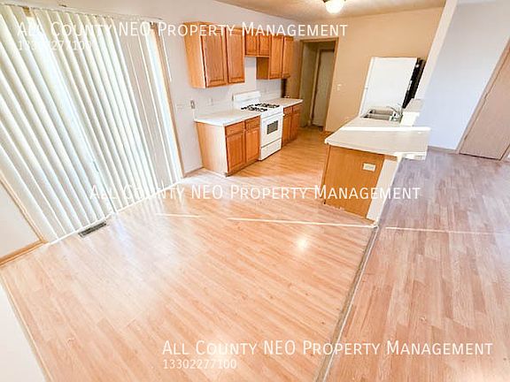 4th image of 948 Palmetto Ave