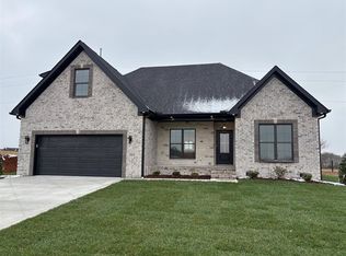 203 Magnolia Cir, Franklin, KY 42134