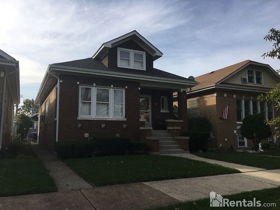 1st image of 6111 W Waveland Ave