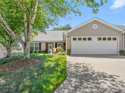 651 Huntingdon St, Elon, NC, 27244
