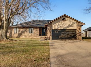 4401 N 16th Street, Ozark, MO 65721