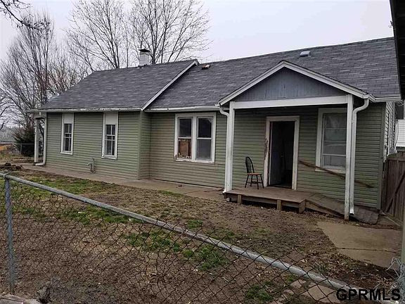2nd image of 2507 S 25th St