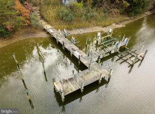 525 Garner Rd, Lusby, MD 20657